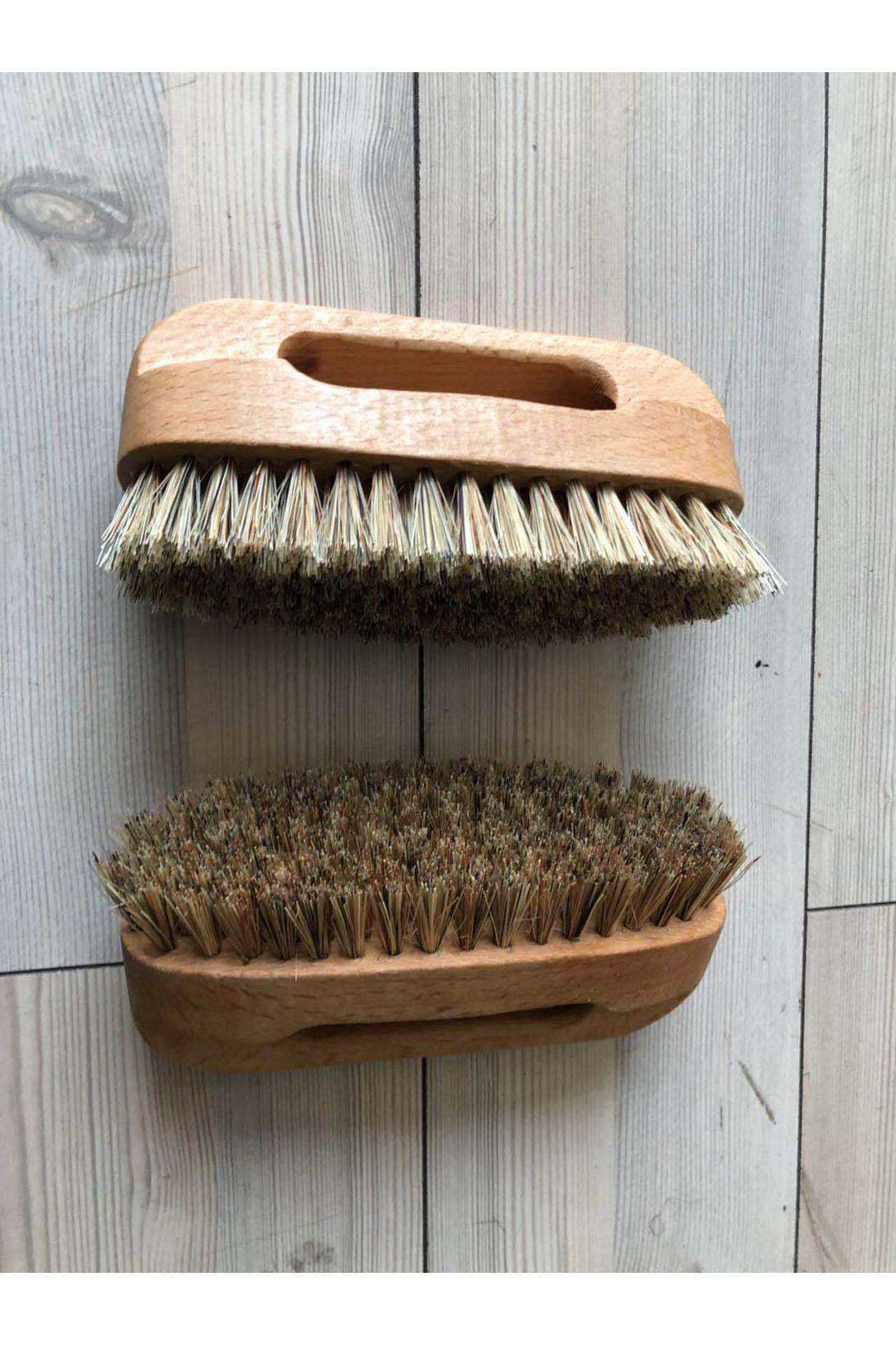 brosses-a-meuble brosses-a-meuble